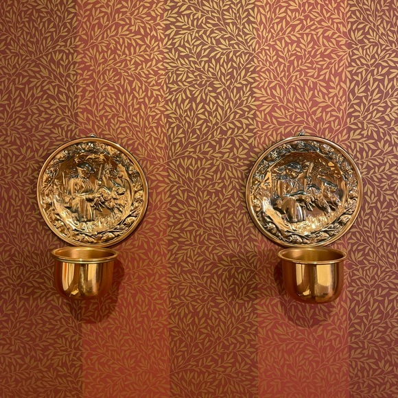 Pair of Vintage Copper Candle Holders/ Wall Scones - Picture 4 of 4